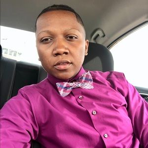 Meet your Posher, Lee